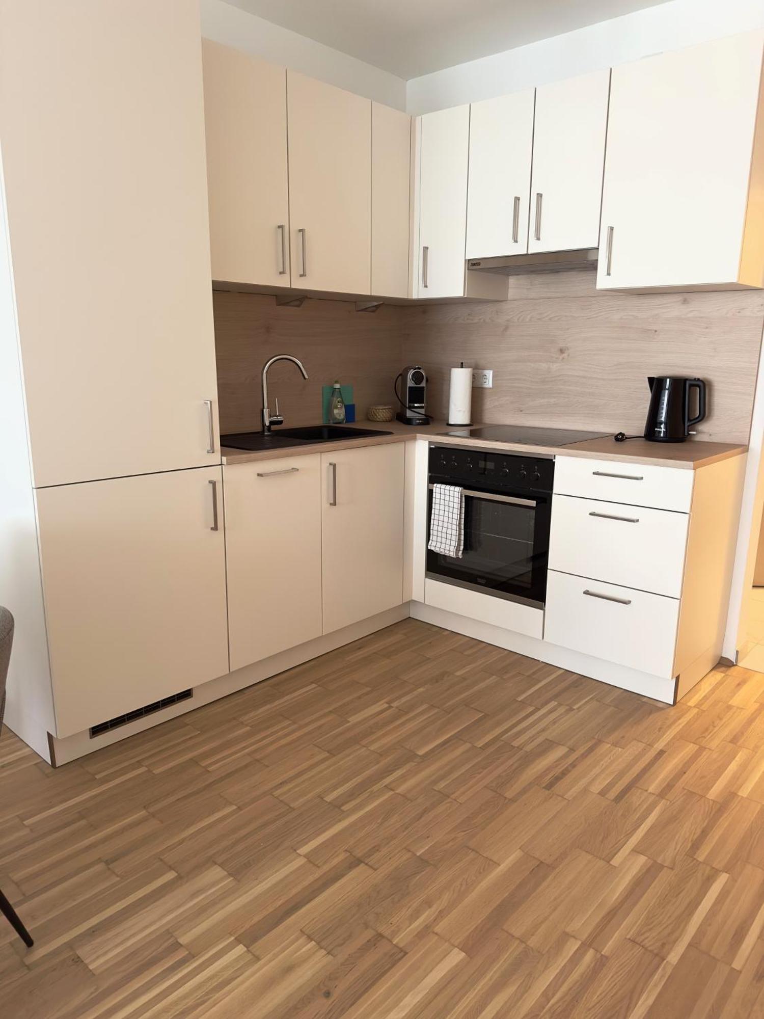 Coho City Apartments Mit Hauseigener Tiefgarage Viena Exterior foto