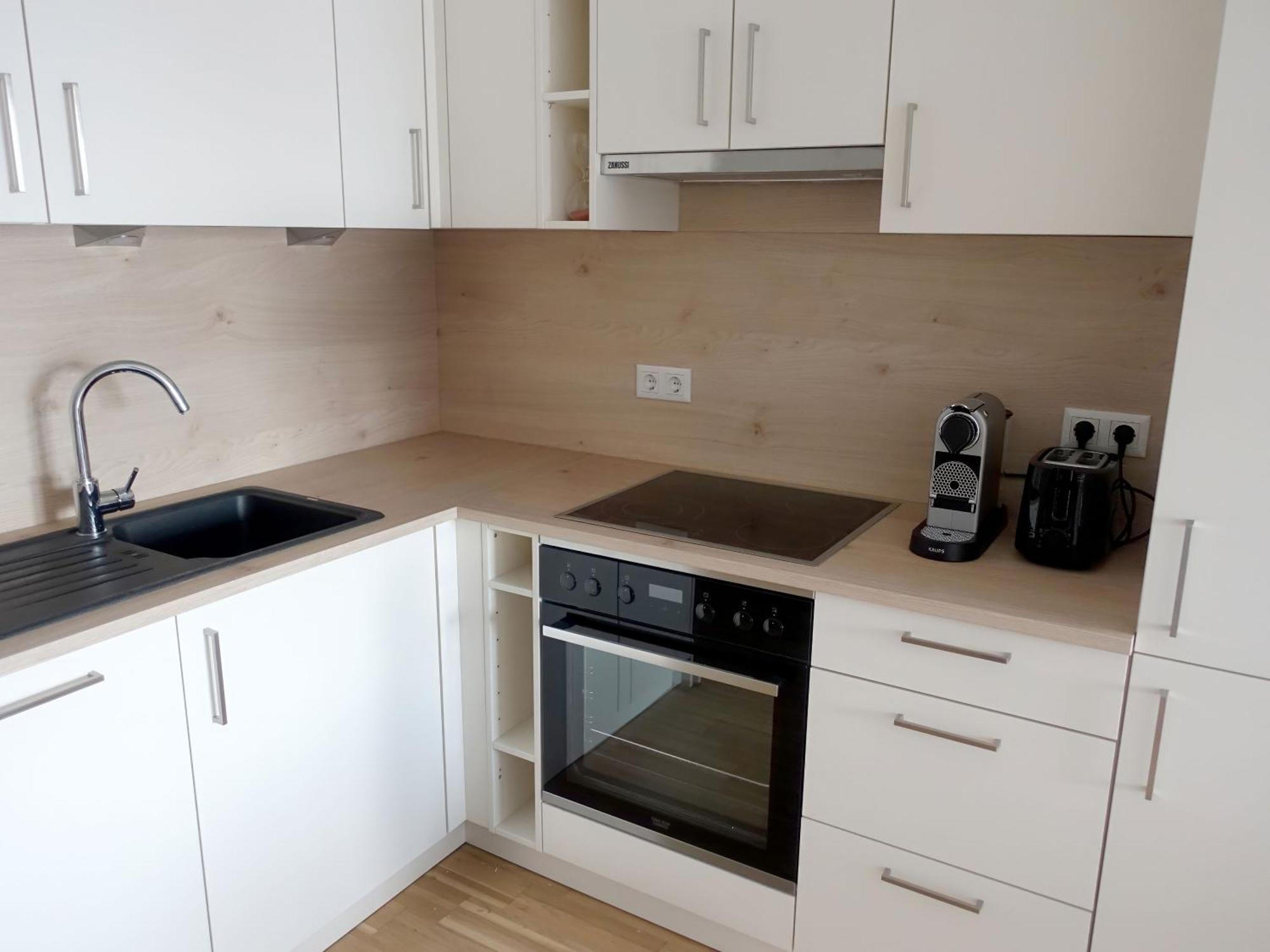 Coho City Apartments Mit Hauseigener Tiefgarage Viena Habitación foto