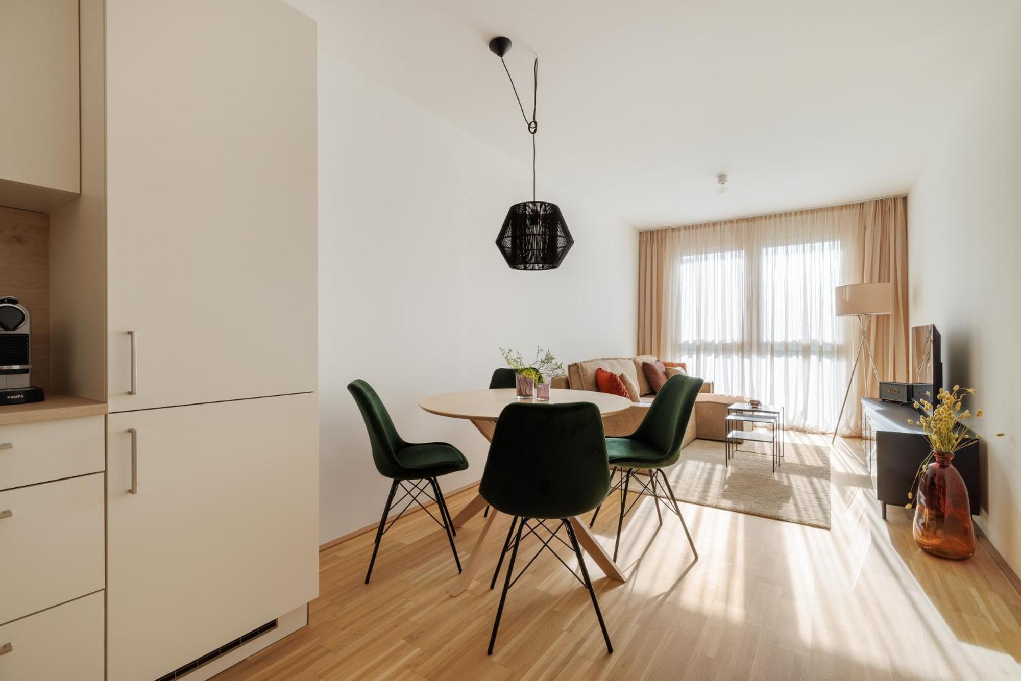Coho City Apartments Mit Hauseigener Tiefgarage Viena Exterior foto