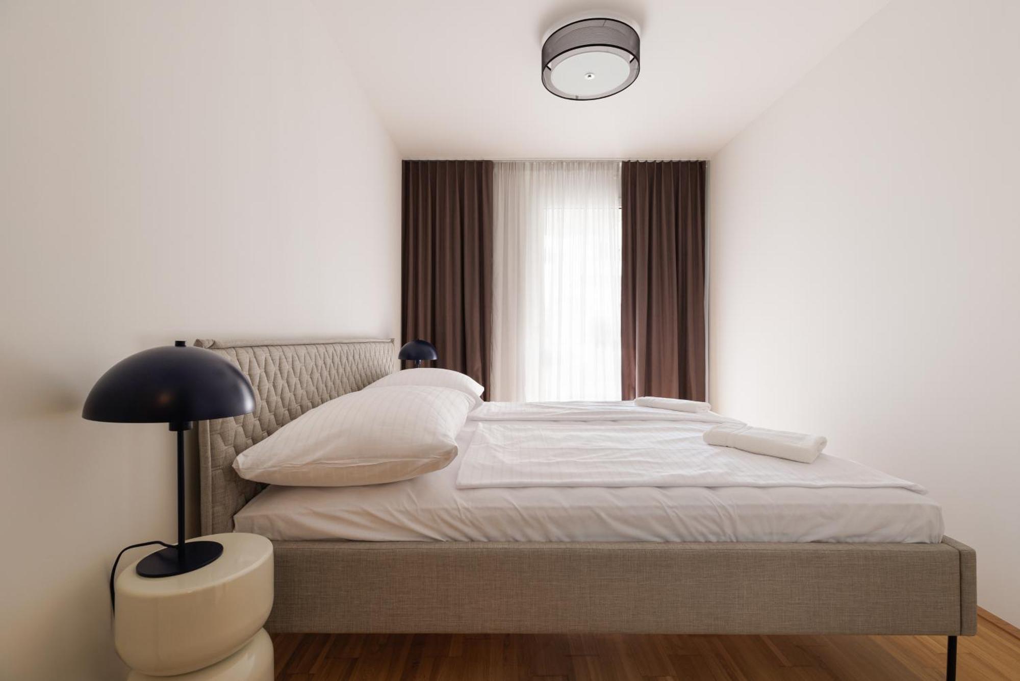 Coho City Apartments Mit Hauseigener Tiefgarage Viena Exterior foto