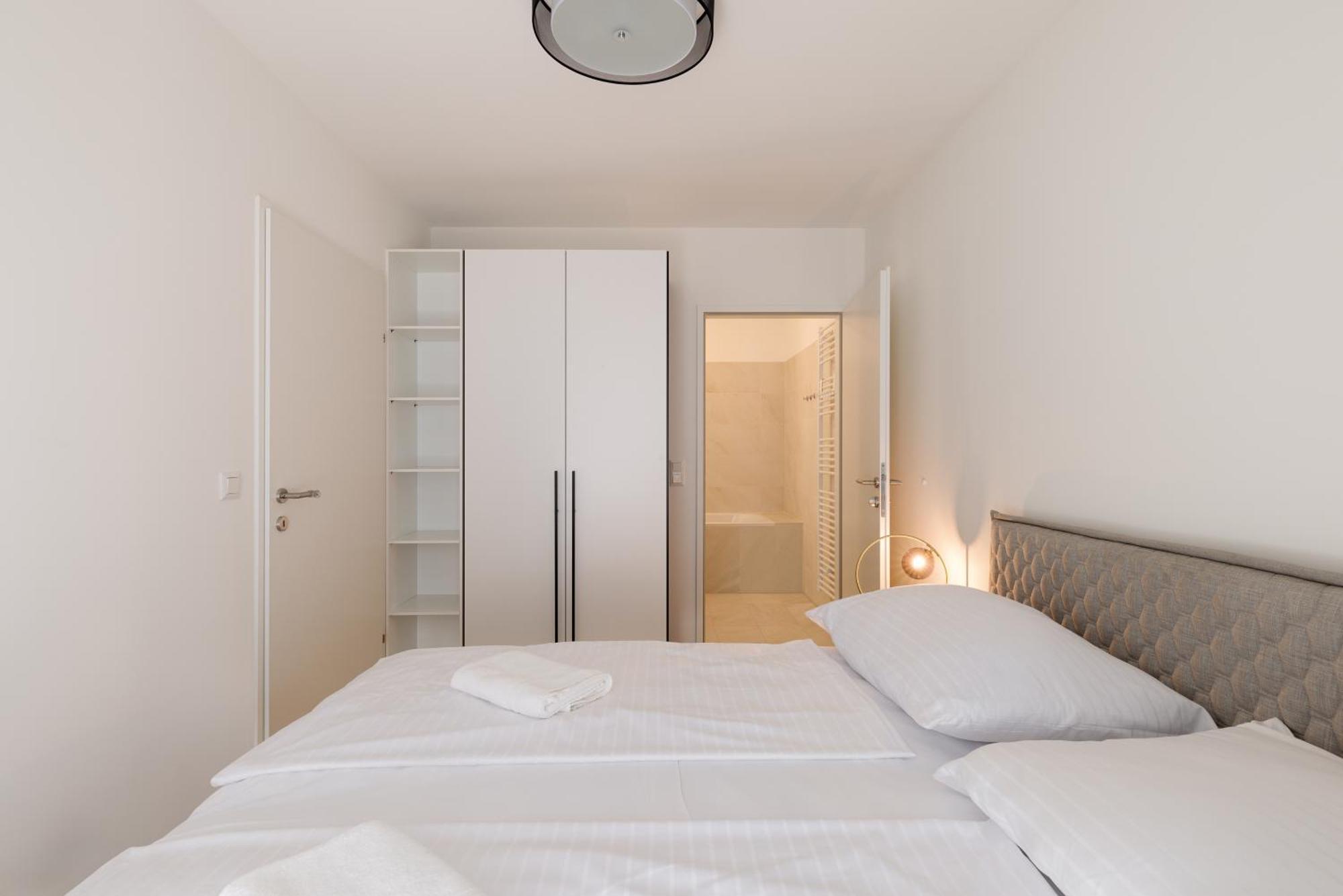 Coho City Apartments Mit Hauseigener Tiefgarage Viena Exterior foto