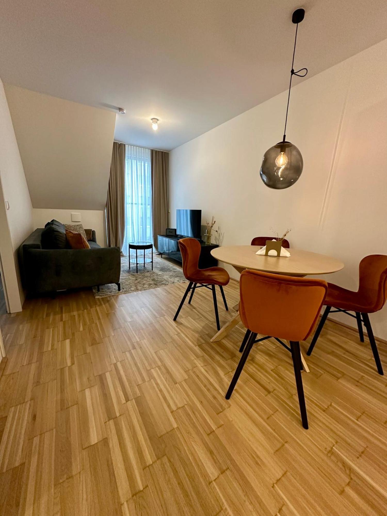 Coho City Apartments Mit Hauseigener Tiefgarage Viena Exterior foto